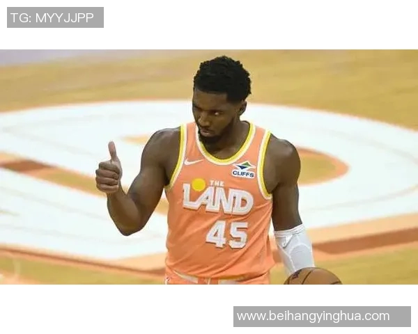 八卦爆料：米切尔被曝与明星传出绯闻