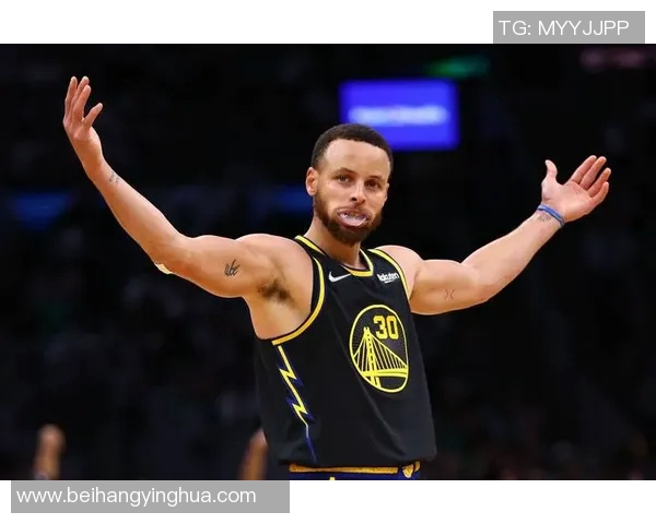 库里回应外界批评表示专注比赛不受干扰坚持自我原则